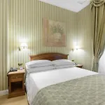 Hotiday Collection - Porta Pia 4* Rome